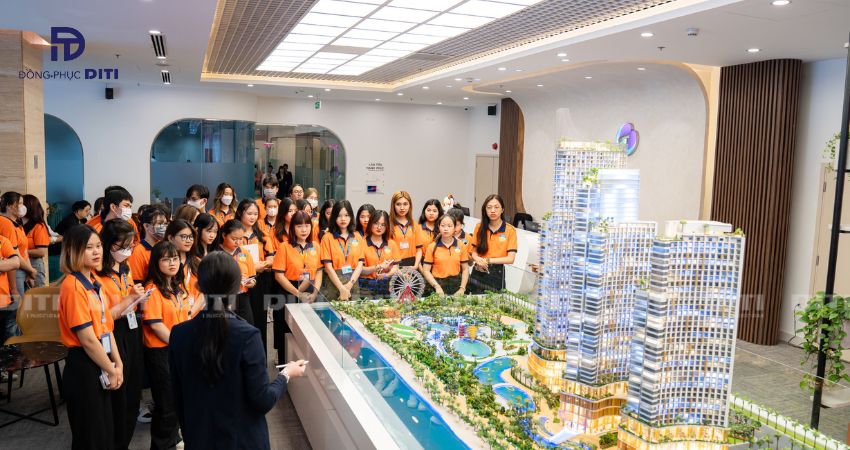 Đồng phục đại học trường Hutech