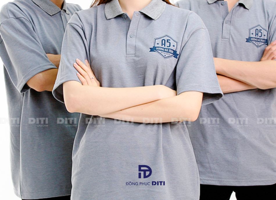 Áo polo thông thường
