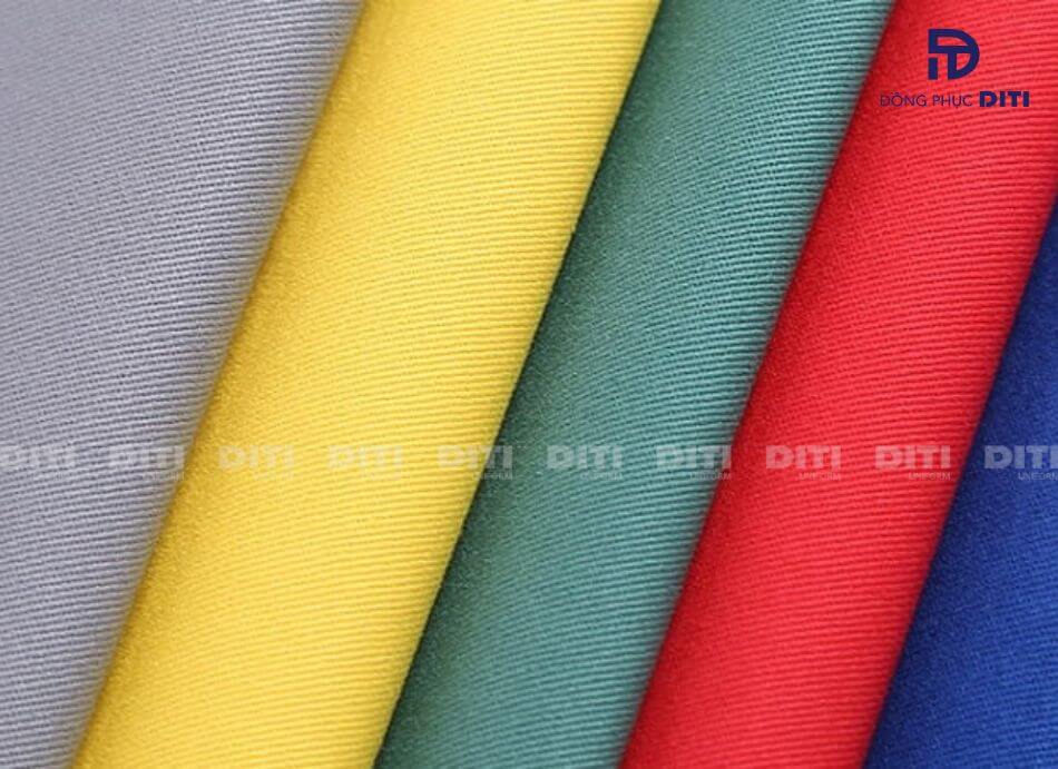 Vải Cotton và Polyester có đặc tính và ứng dụng riêng biệt